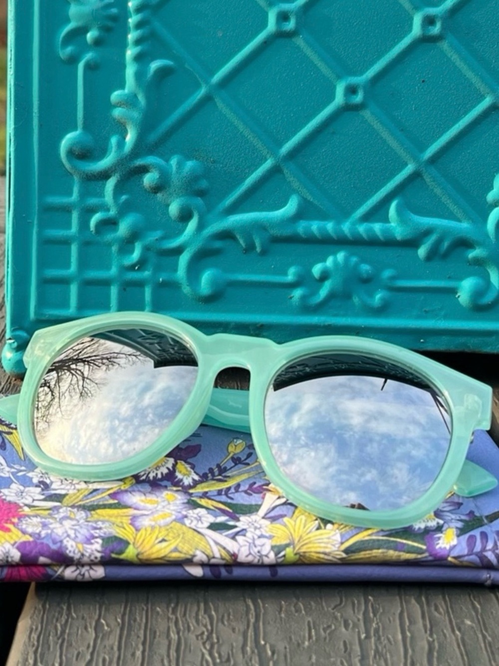Retro Perverse Mirrored Light Blue Sunglasses w/ Floral Case UV400 Y2K